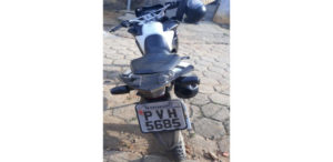 MOTOCICLETA É FURTADA DENTRO DE ESTABELECIMENTO