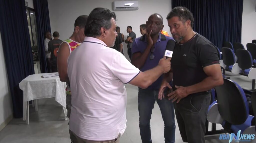 Carlos Roberto Sodré - Fala Sodré - dando vóz aos blocos de carnaval para debater sobre a Programação do Carmaval de Ubá em 2026
