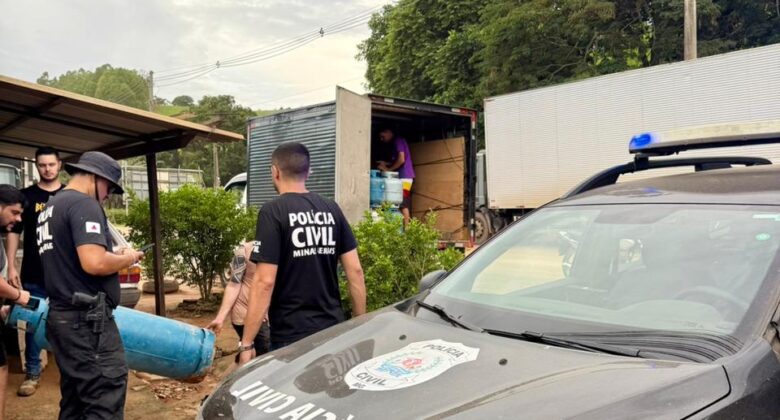 policia-civil-integra-forca-tarefa-de-assistencia-e-identificacao-apos-enchentes-em-uba