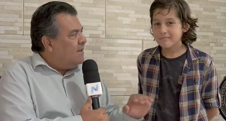 Caio Gondim interpreta a infância de Leandro Hassum em O Rei da Feira e mostra como talento, disciplina, futebol, família e fé transformam sonhos em realidade.