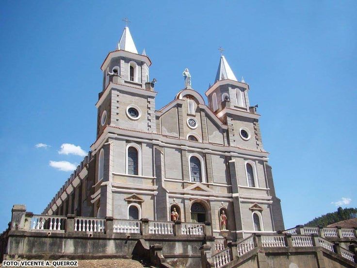 Igreja Matriz - Dores do Turvo - Ary Barroso - Ubá Tem História Além de Suas Fronteiras